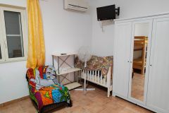 cam.letto-app.4-TV-clima-culla